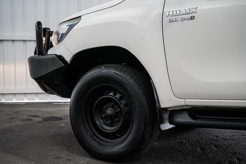 https://dvg-vehicle-assets.s3.amazonaws.com/1204160/aoy1v0nclv2l6n2uupyxcdoxm.jpg