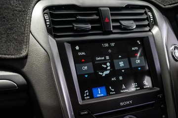 https://dvg-vehicle-assets.s3.amazonaws.com/1204166/77b7gxkj0le7mfh1qxqowancq.jpg