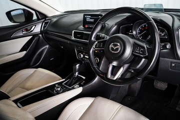https://dvg-vehicle-assets.s3.amazonaws.com/1204174/f4gcba9c2lgp6es59q1gauxdf.jpg