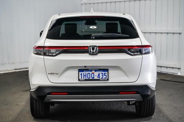 https://dvg-vehicle-assets.s3.amazonaws.com/1204176/8zo7aqldgzd6sdnbjwgtr2279.jpg