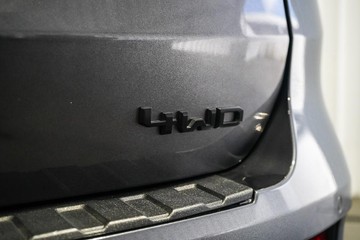 https://dvg-vehicle-assets.s3.amazonaws.com/1204182/edc2k3azoj4l4kbscgz1ub4ep.jpg