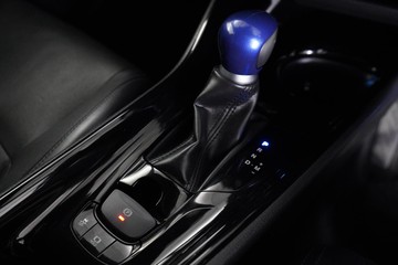 https://dvg-vehicle-assets.s3.amazonaws.com/1204209/57bc9ydzgmqh3zxcmpv5u6bf1.jpg