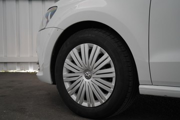 https://dvg-vehicle-assets.s3.amazonaws.com/1204210/10ln88btczypyc79k7i0s12q8.jpg