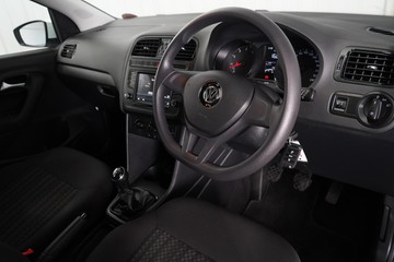 https://dvg-vehicle-assets.s3.amazonaws.com/1204210/8ocp21clmj0q1mhhg37pfq31j.jpg