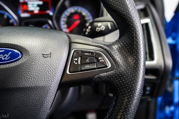 https://dvg-vehicle-assets.s3.amazonaws.com/1204212/55m6jzajia8glyqnp276ifwsv.jpg