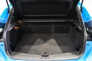 https://dvg-vehicle-assets.s3.amazonaws.com/1204212/8tep49ot4ajhm2f5lmo8jeks7.jpg