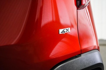 https://dvg-vehicle-assets.s3.amazonaws.com/1204218/cjpg0lutqgqnw54t83t1o5jfc.jpg