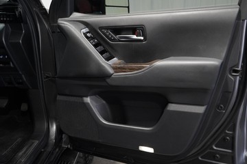 https://dvg-vehicle-assets.s3.amazonaws.com/1204225/1dlfm407w5co98d7br2fjaea3.jpg