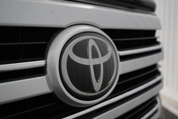 https://dvg-vehicle-assets.s3.amazonaws.com/1204225/athj7qu1cgj5q1xkjww4zm6c.jpg