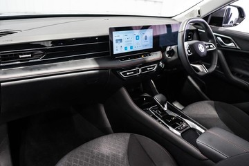 https://dvg-vehicle-assets.s3.amazonaws.com/1204229/4ah3xfk9rww39dukatbb2aica.jpg