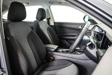 https://dvg-vehicle-assets.s3.amazonaws.com/1204229/8bft18r1d9yteo8juf6lzgr76.jpg