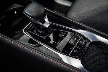 https://dvg-vehicle-assets.s3.amazonaws.com/1204229/b8g49s7xi69vgclyubns3a3ni.jpg