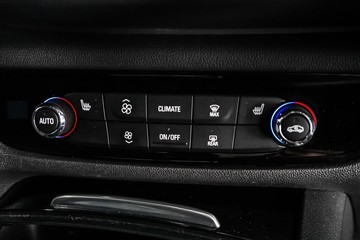 https://dvg-vehicle-assets.s3.amazonaws.com/1204235/1pyeyv4jqwaei2cmit3zc6jtb.jpg