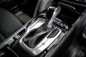 https://dvg-vehicle-assets.s3.amazonaws.com/1204235/48ydn9o8zvpqvod6ccz3np5t5.jpg