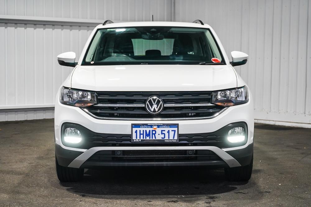 Volkswagen T-cross image 3