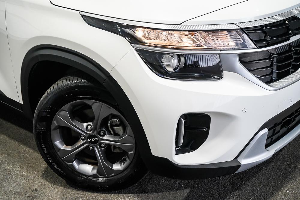 Kia Seltos image 2