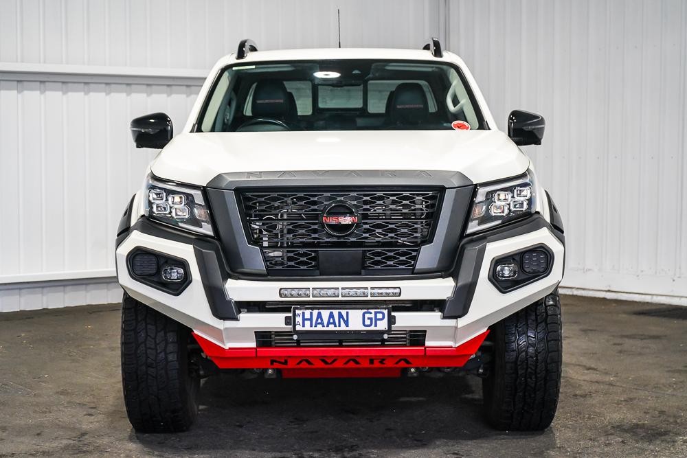 Nissan Navara image 3