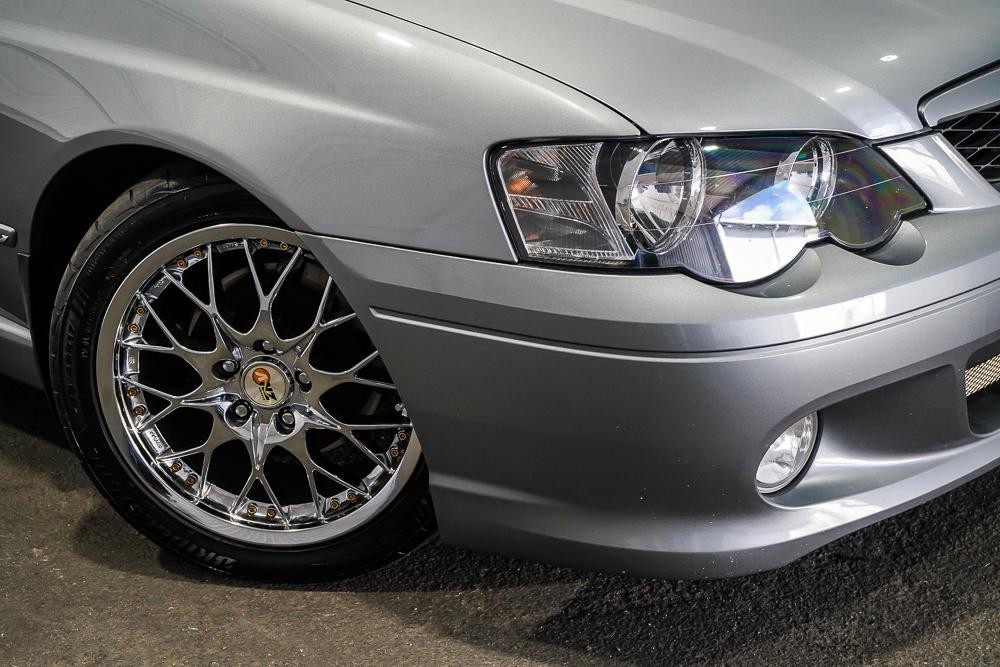Ford Falcon image 2