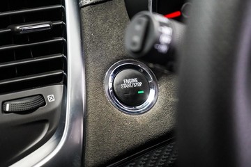 https://dvg-vehicle-assets.s3.amazonaws.com/1204346/7efq1owssm8zakydpqqjobtsc.jpg
