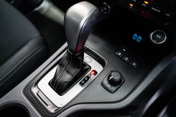 https://dvg-vehicle-assets.s3.amazonaws.com/1204350/1fv1j052ret5lbk2iozd9nuhj.jpg