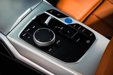 https://dvg-vehicle-assets.s3.amazonaws.com/1204351/980xldtdt56l6r43vplkcxjzy.jpg