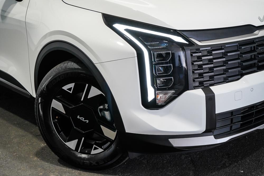 Kia Sportage image 2