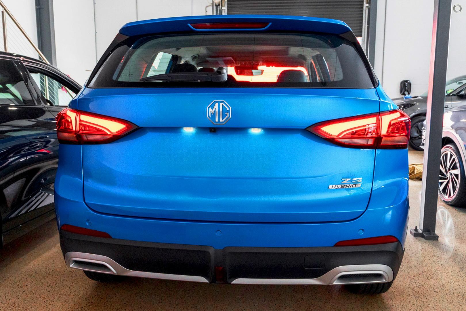 MG Zs image 3