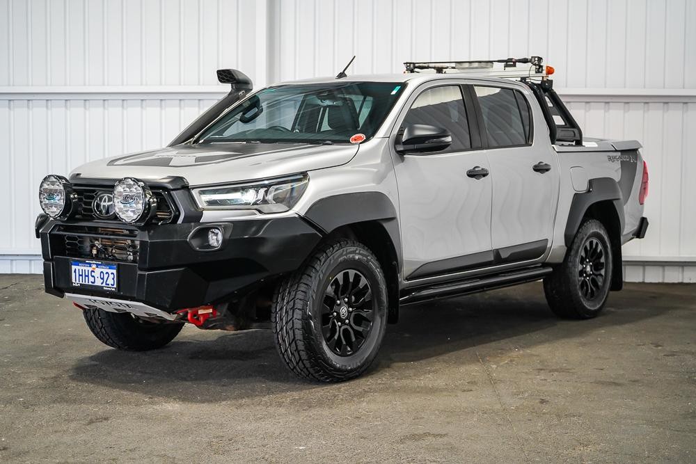 Toyota Hilux image 4
