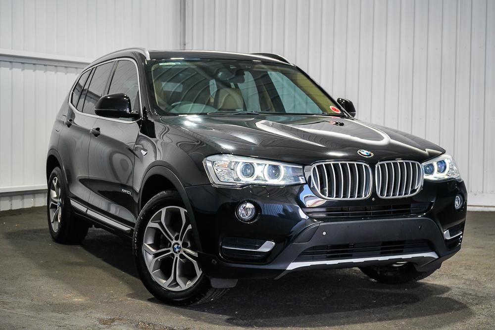 BMW X3 image 1