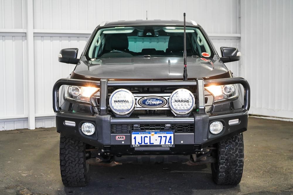 Ford Everest image 3