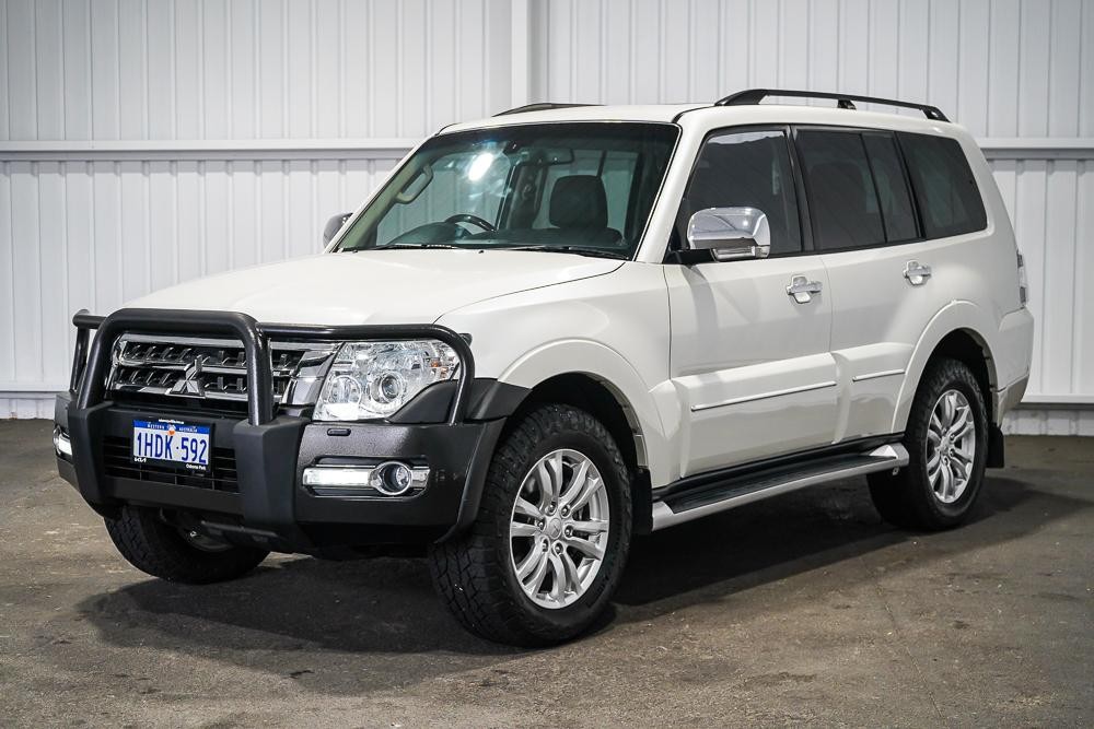 Mitsubishi Pajero image 4