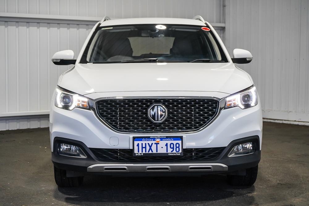 MG Zs image 3