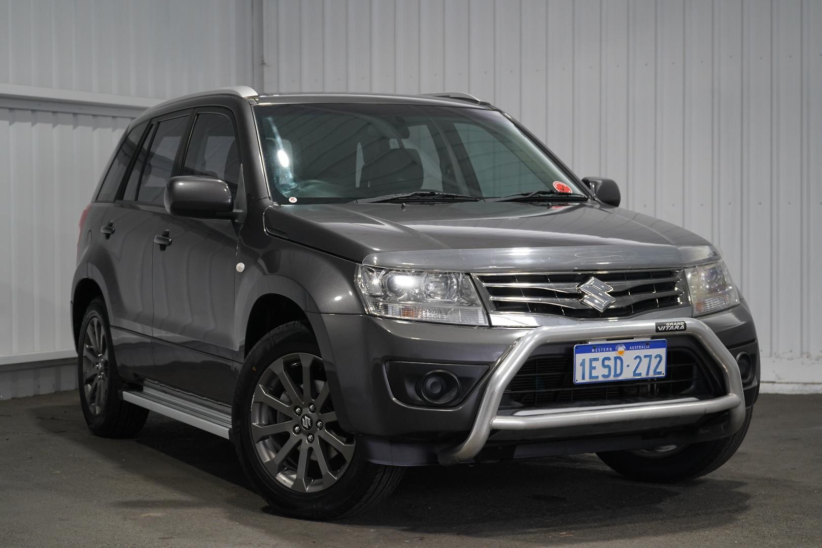 Suzuki Grand Vitara image 1