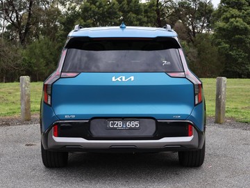 https://dvg-vehicle-assets.s3.amazonaws.com/1206495/35mpis8npshfxbne8ux689zvy.jpg