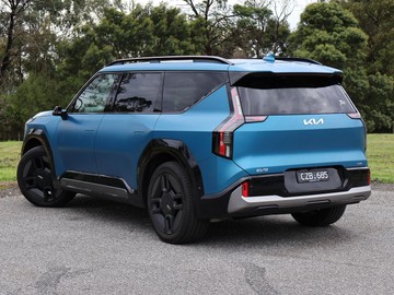 https://dvg-vehicle-assets.s3.amazonaws.com/1206495/8gnj2jhk5r3ljwpf8rnq2pbuf.jpg