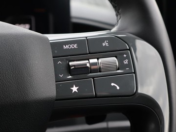 https://dvg-vehicle-assets.s3.amazonaws.com/1206495/8it117ppwjvgg8edvu25vlit6.jpg