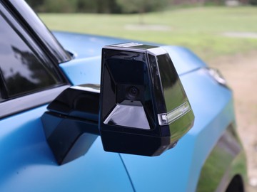 https://dvg-vehicle-assets.s3.amazonaws.com/1206495/ax4w4mjw2259qf0jbimh4j7xf.jpg