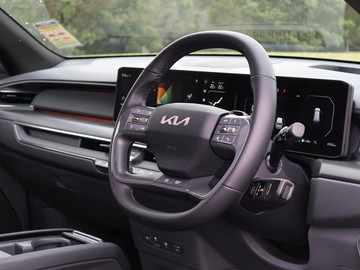 https://dvg-vehicle-assets.s3.amazonaws.com/1206495/behq8gy8aejo490l6vz954dt5.jpg
