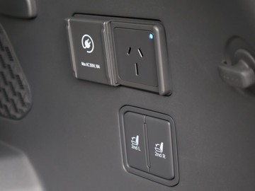 https://dvg-vehicle-assets.s3.amazonaws.com/1206495/c58azbw74h9wa4o5wzegwd78p.jpg