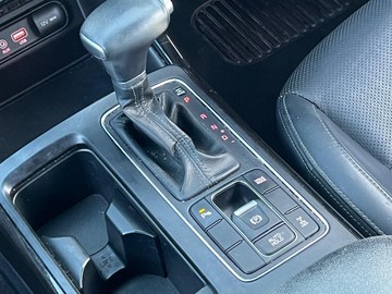 https://dvg-vehicle-assets.s3.amazonaws.com/1206690/362om9h6yxjrn3777uqb4d8q.jpg