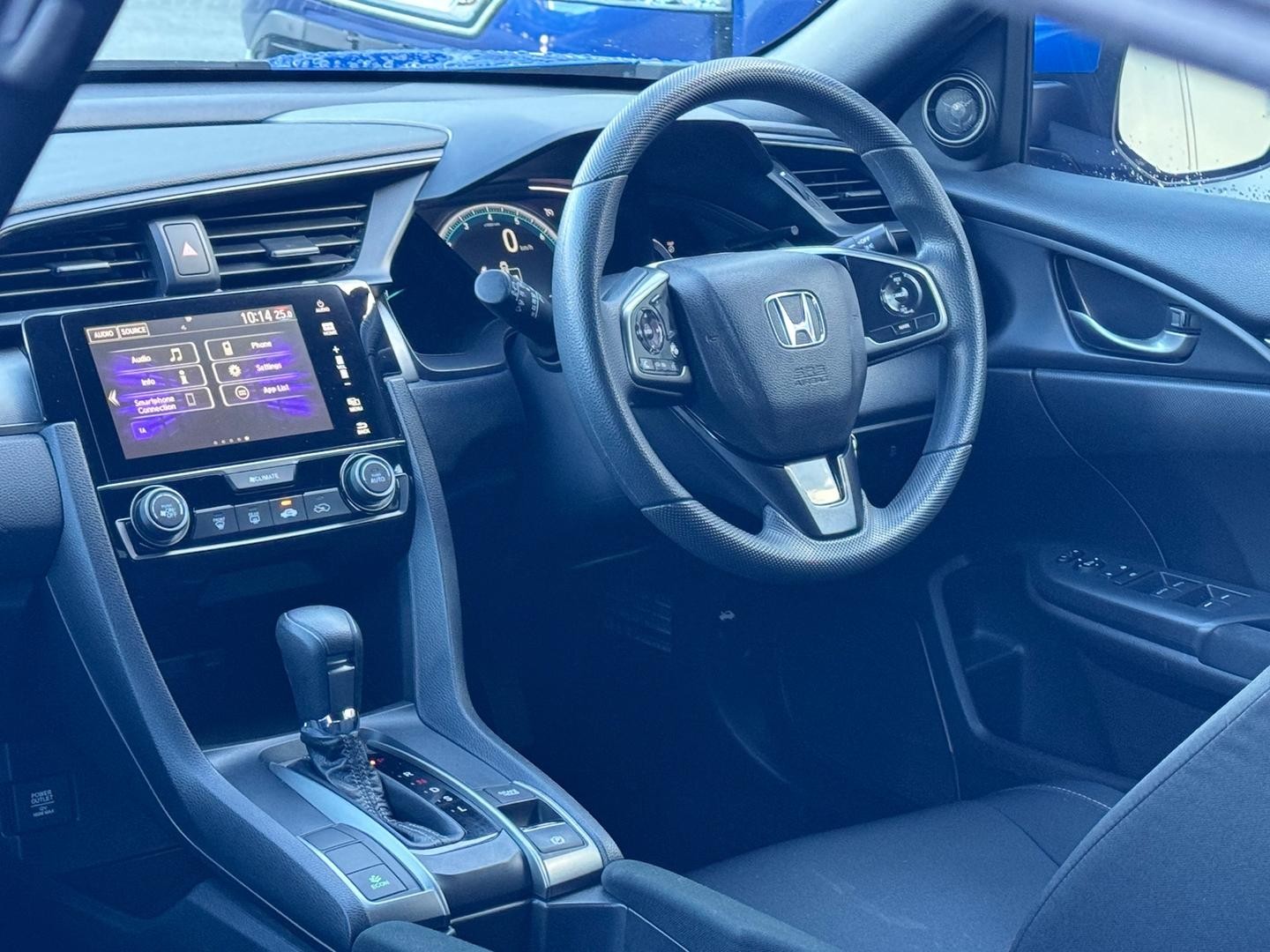 Honda Civic image 2