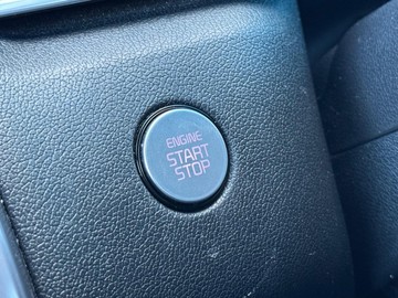 https://dvg-vehicle-assets.s3.amazonaws.com/1206733/4jnkw6yjd5x0x7qk7ffxdmmhx.jpg