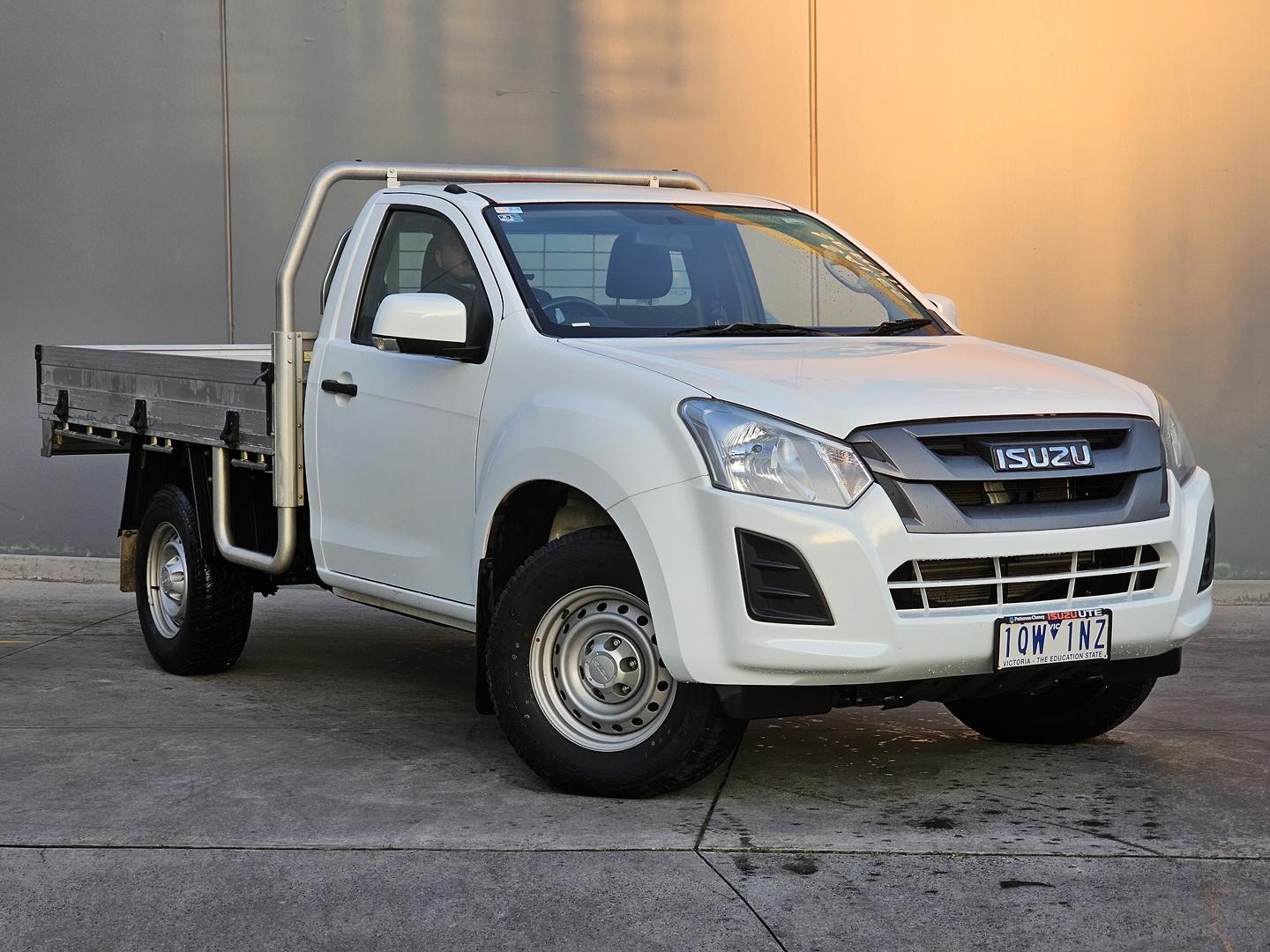 Isuzu D-max image 1