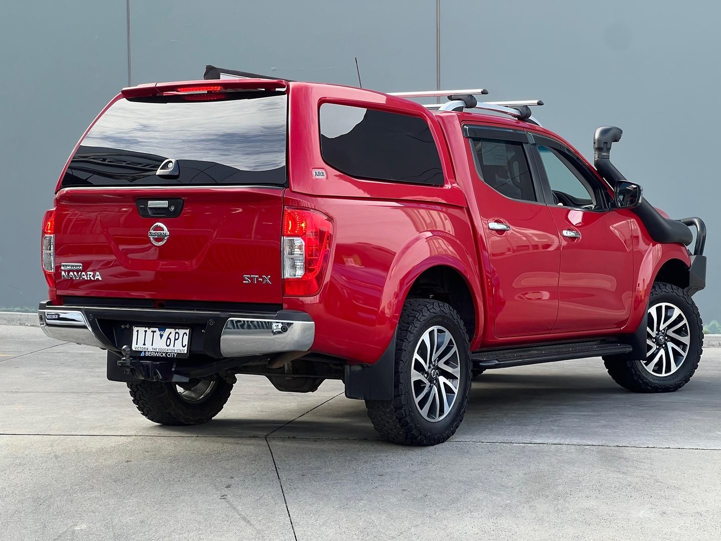 Nissan Navara image 2