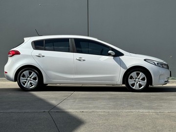 https://dvg-vehicle-assets.s3.amazonaws.com/1206813/b6yjdtj16cmdgz3vifdrissg9.jpg
