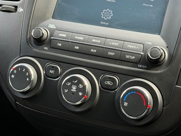 https://dvg-vehicle-assets.s3.amazonaws.com/1206813/ch11m6eugszpxzxvjzfbjyety.jpg