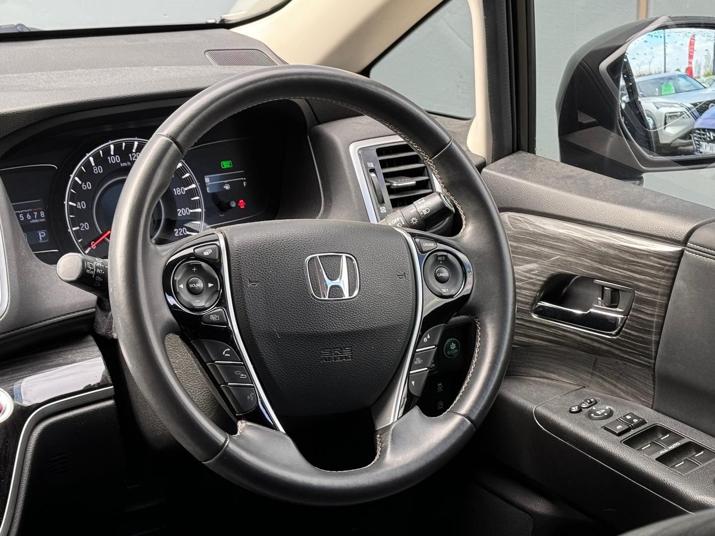 Honda Odyssey image 2