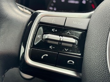 https://dvg-vehicle-assets.s3.amazonaws.com/1206833/4zxjoh850fgmw10e41ca2imiq.jpg