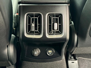 https://dvg-vehicle-assets.s3.amazonaws.com/1206833/bqxj4j333qh4ddg4e4q2f2lgi.jpg