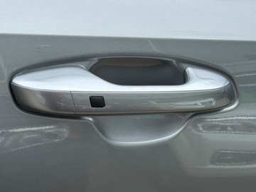 https://dvg-vehicle-assets.s3.amazonaws.com/1206833/czduy3xn4jcnhpsf83jo9t3w7.jpg